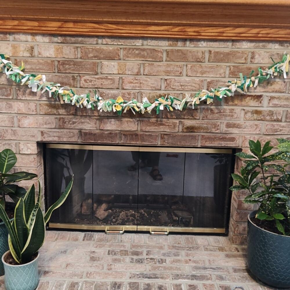 Green, yellow, white, tan ball & rag strip Garland, 6'